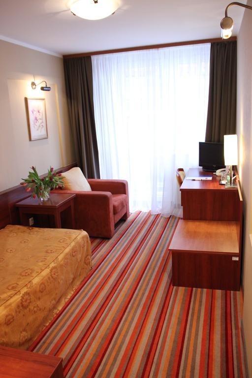 Hotel Dal Гданьск Экстерьер фото