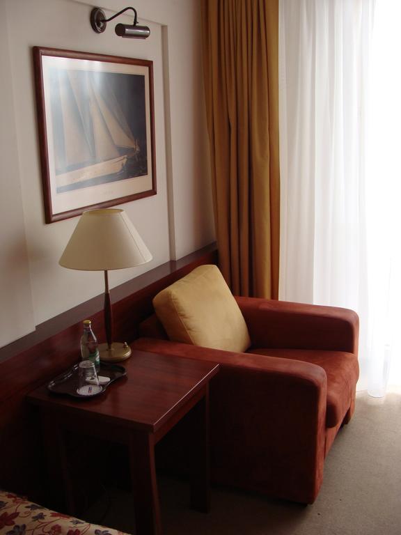 Hotel Dal Гданьск Экстерьер фото