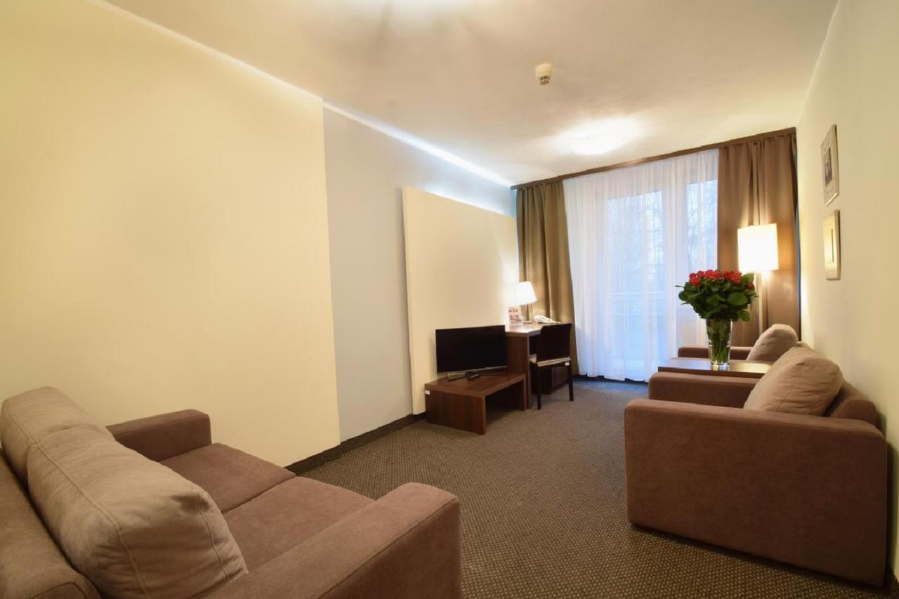 Hotel Dal Гданьск Экстерьер фото