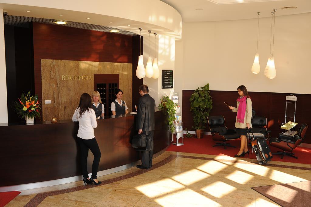 Hotel Dal Гданьск Экстерьер фото